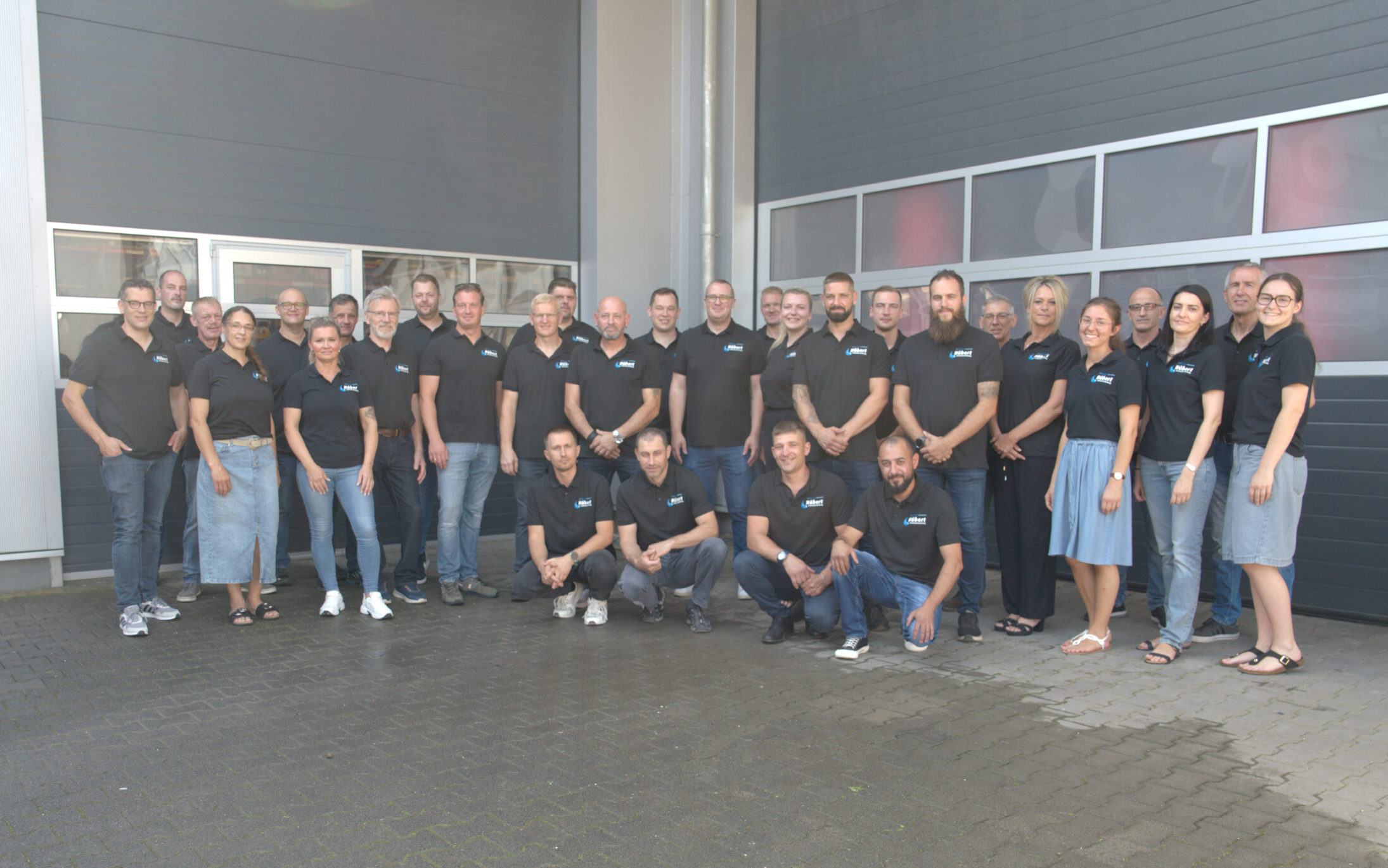 Gruppenfoto gesamtes Team